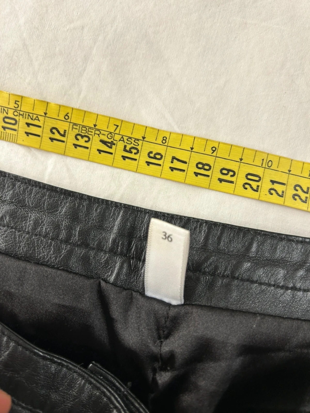 Pantalón negro recto de cuero Vero Moda talla 36 100% cuero – photo 9